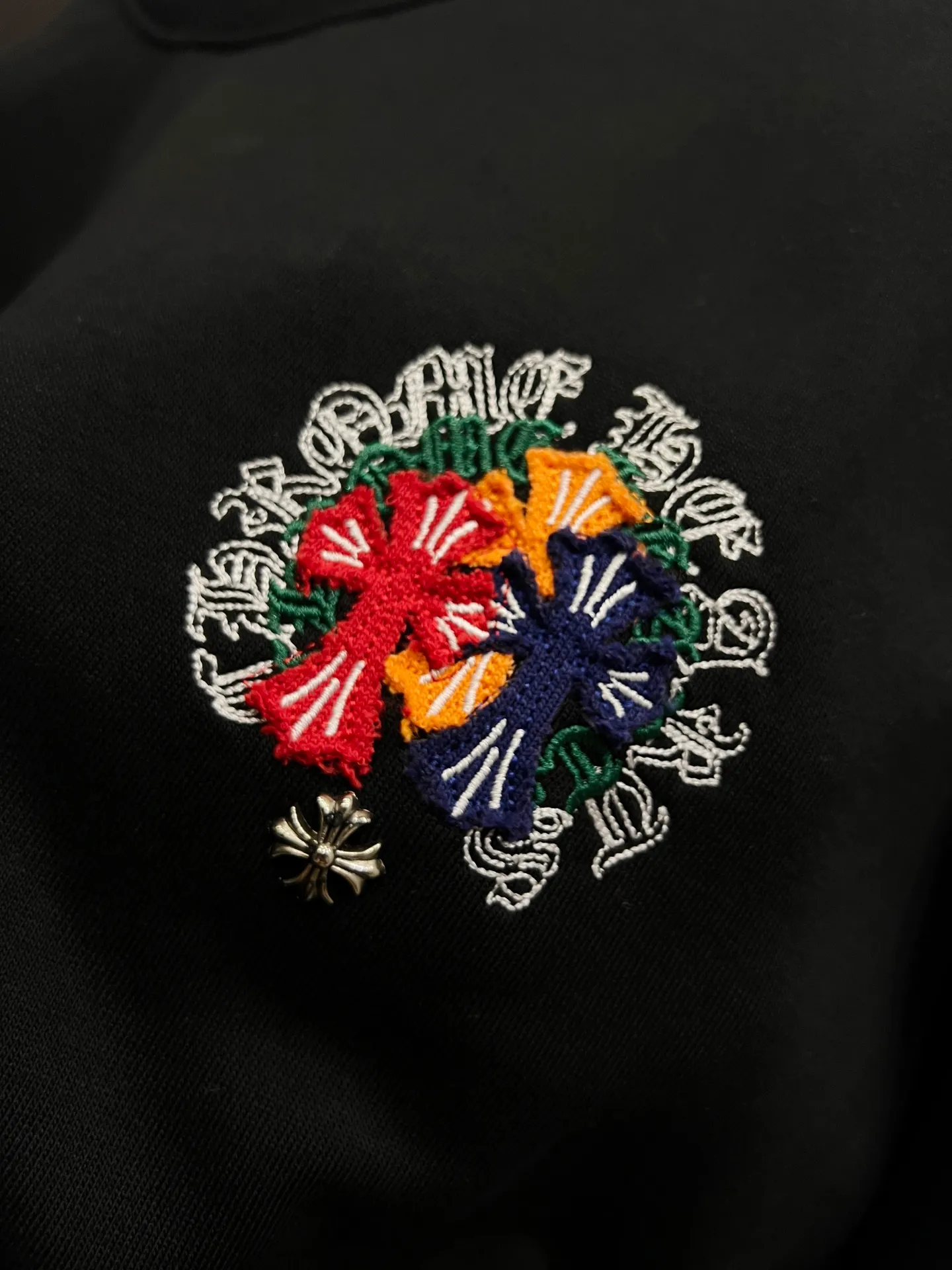 🅿️310 CH Cro 2025 Autumn and Winter New Style Customized 430g double yarn fabric, round neck long-sleeved sweatshirt, chest cross patch embroidery process, classic Sanskrit letter embroidery patch + hardware design process, high-end version! The same loose version for men and women S M L XL XXL five sizes color black white